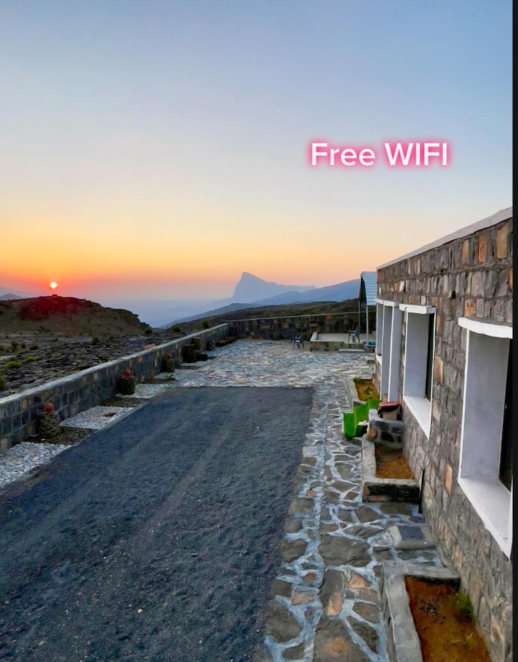 Villa Jebel Shams Sky à Misfāh Extérieur photo